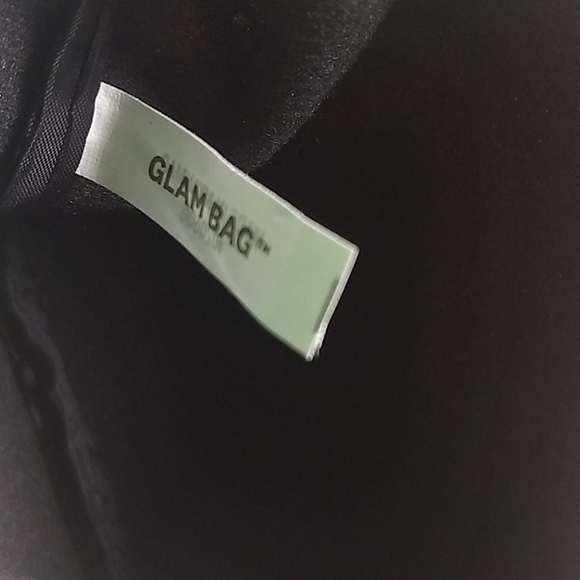 IPSY Vampire zipper Glam Bag - Picture 9 of 16